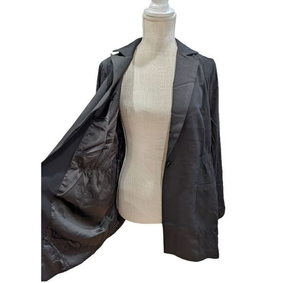 NWT Torrid Studio LS Crepe Black Cinched Waist Single Button Blazer 1X 14-16 - Picture 11 of 16